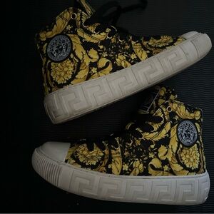 Versace Black and Yellow Baroque High-Top Sneakers EU 39